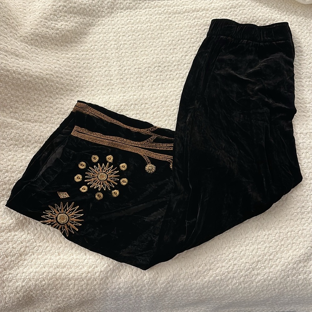 JOHNNY WAS JWLA Heidi Velvet Silk-Blend Wide Leg Pant - Picture 6 of 6